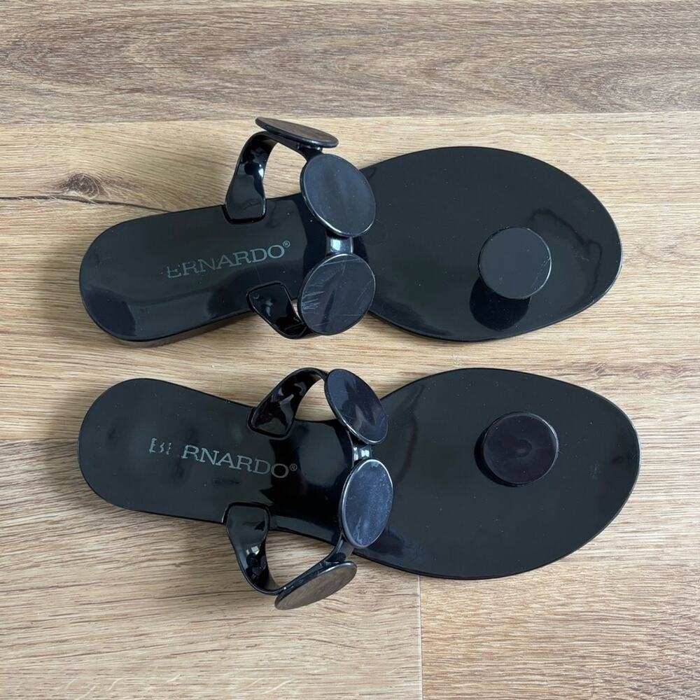 Bernardo Moon Jelly Sandals Black Size 6